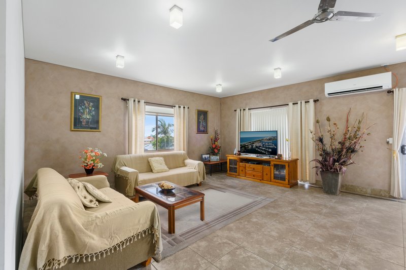 Photo - 11 Elkins Street, Pacific Pines QLD 4211 - Image 22