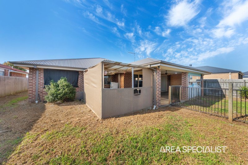 Photo - 11 Emerald Crescent, Koo Wee Rup VIC 3981 - Image 16