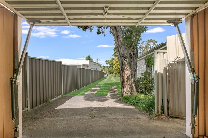 Photo - 11 Emery Avenue, Yagoona NSW 2199 - Image 9