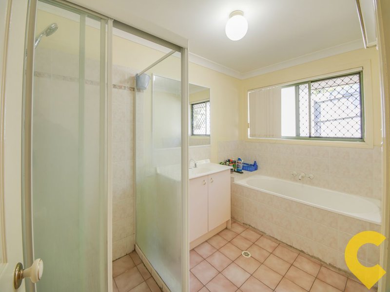 Photo - 11 Emperor Court, Kallangur QLD 4503 - Image 8