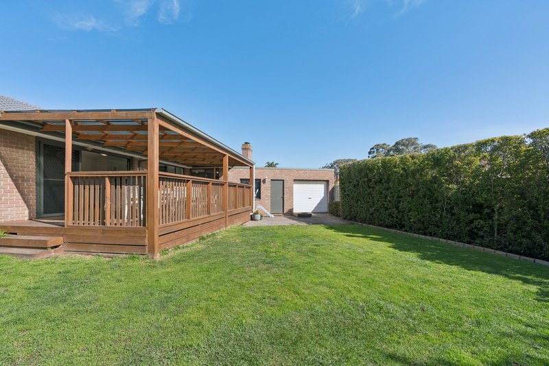 Photo - 11 Epacris Court, Langwarrin VIC 3910 - Image 19