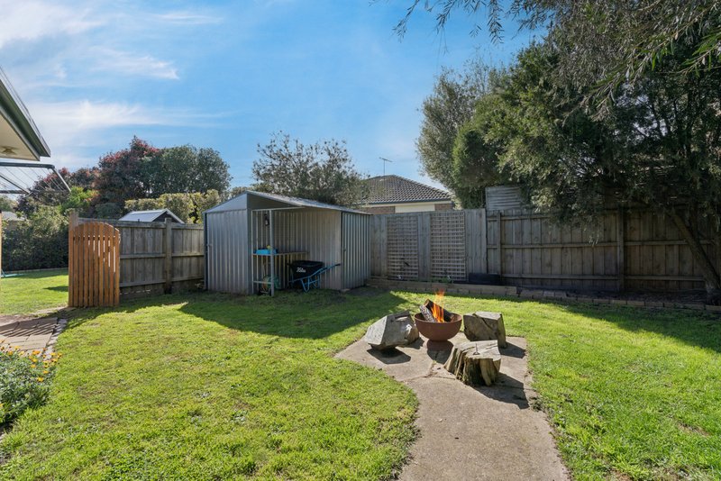 Photo - 11 Epacris Court, Langwarrin VIC 3910 - Image 20