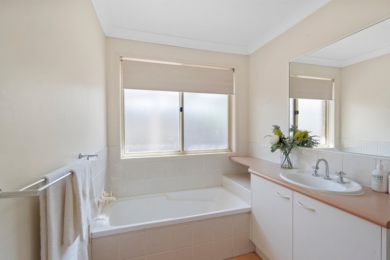 Photo - 11 Erncroft Place, Rocklea QLD 4106 - Image 21