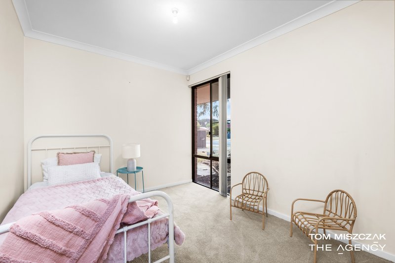 Photo - 11 Essex Street, Forrestfield WA 6058 - Image 18