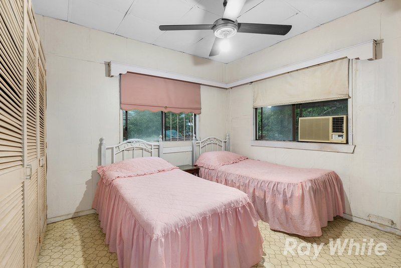 Photo - 11 Evatt Street, Wavell Heights QLD 4012 - Image 6