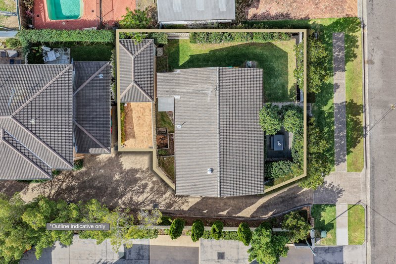 Photo - 1/1 Eveleen Street, Cardiff South NSW 2285 - Image 16