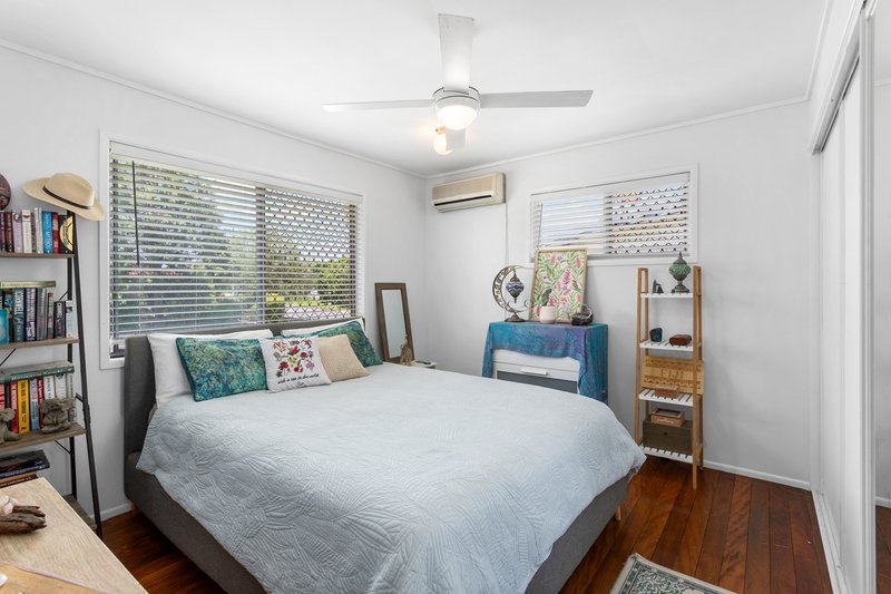 Photo - 11 Evergreen Avenue, , Bray Park QLD 4500 - Image 4