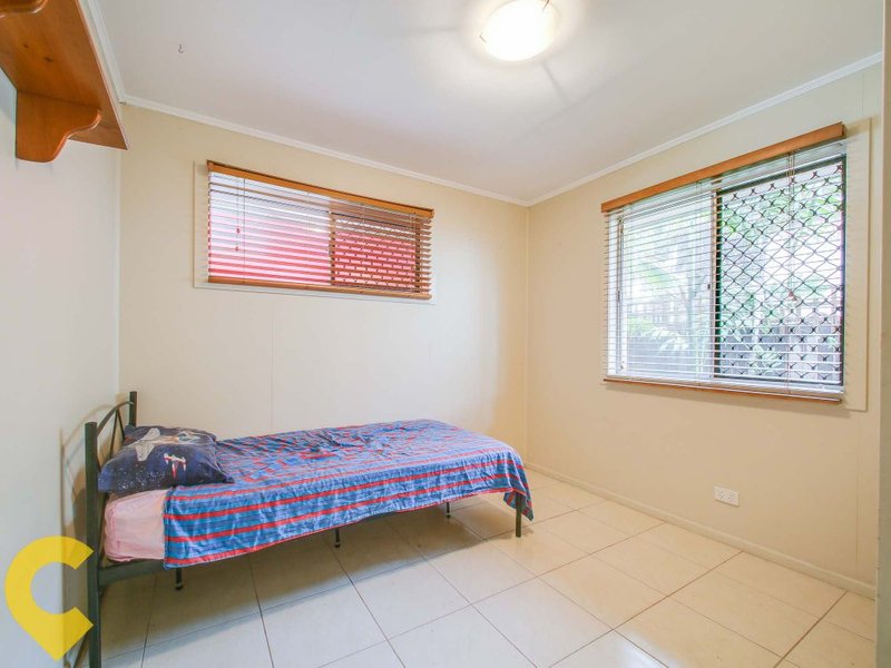 Photo - 11 Ewart Street, Deception Bay QLD 4508 - Image 9