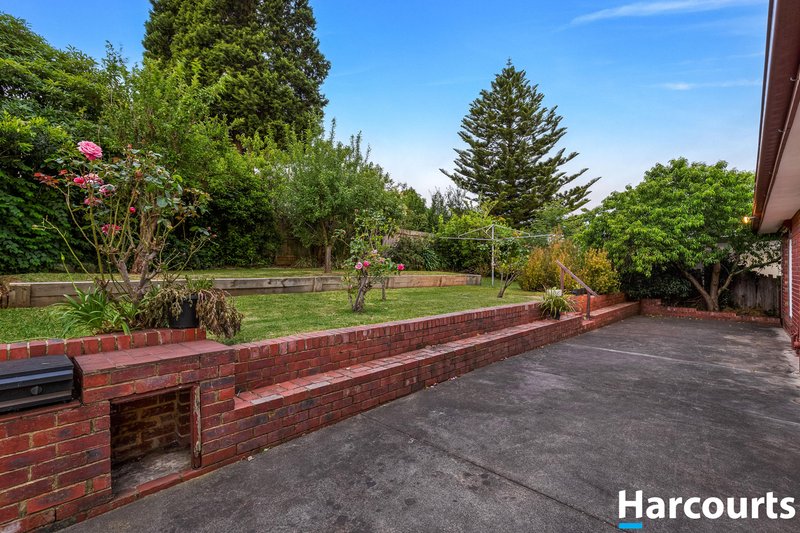 Photo - 11 Exell Drive, Dandenong North VIC 3175 - Image 14