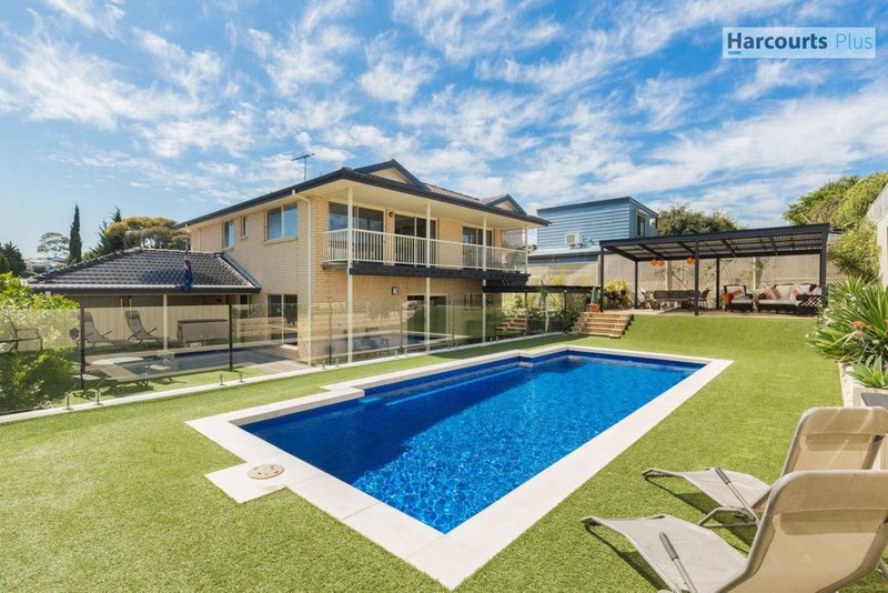 11 Fairhill Street, Hallett Cove SA 5158