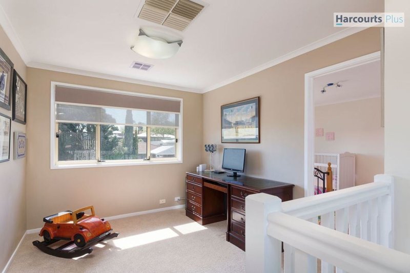 Photo - 11 Fairhill Street, Hallett Cove SA 5158 - Image 17