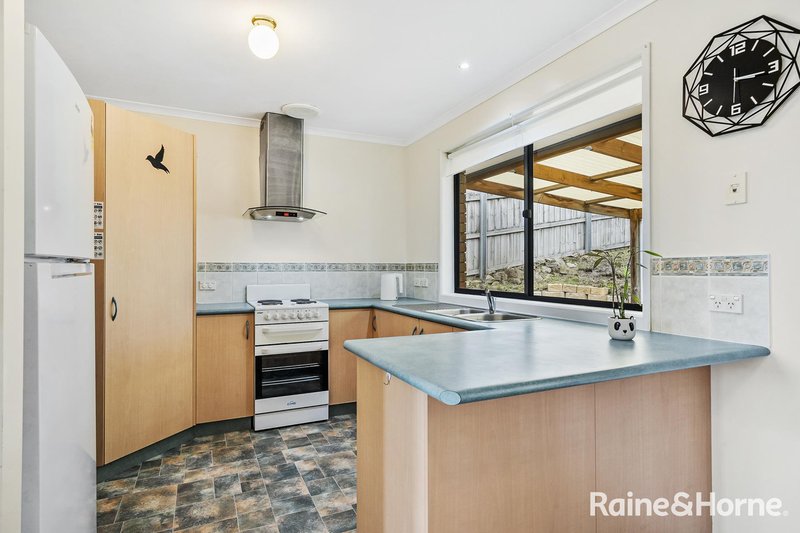 Photo - 11 Fairview Drive, Kingston TAS 7050 - Image 16