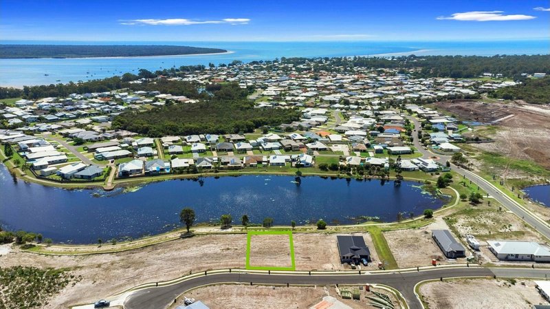 Photo - 11 Fathom Court, Burrum Heads QLD 4659 - Image 1