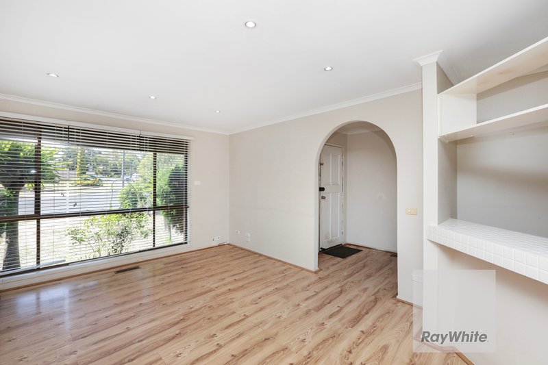 Photo - 11 Fernie Place, Attwood VIC 3049 - Image 4