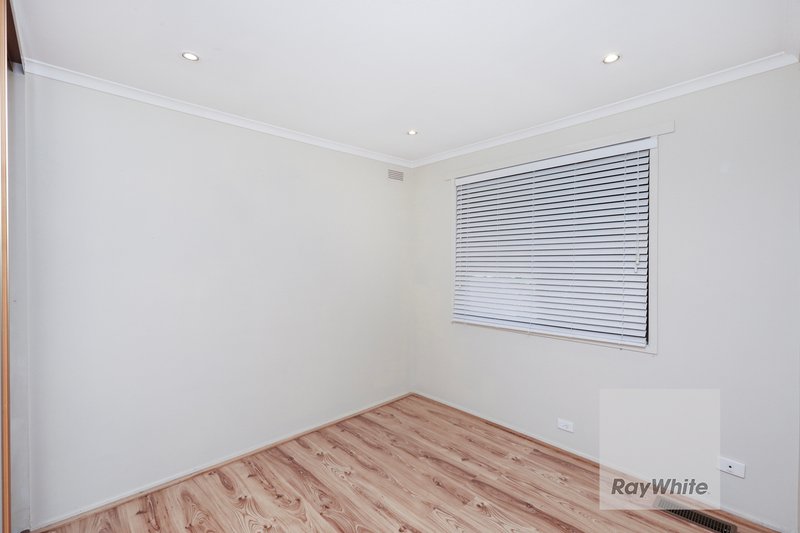 Photo - 11 Fernie Place, Attwood VIC 3049 - Image 10