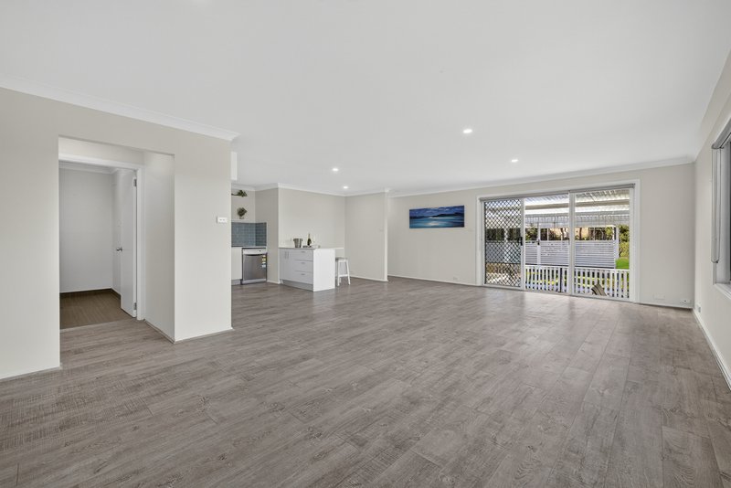 Photo - 11 Fewtrell Avenue, Revesby Heights NSW 2212 - Image 17