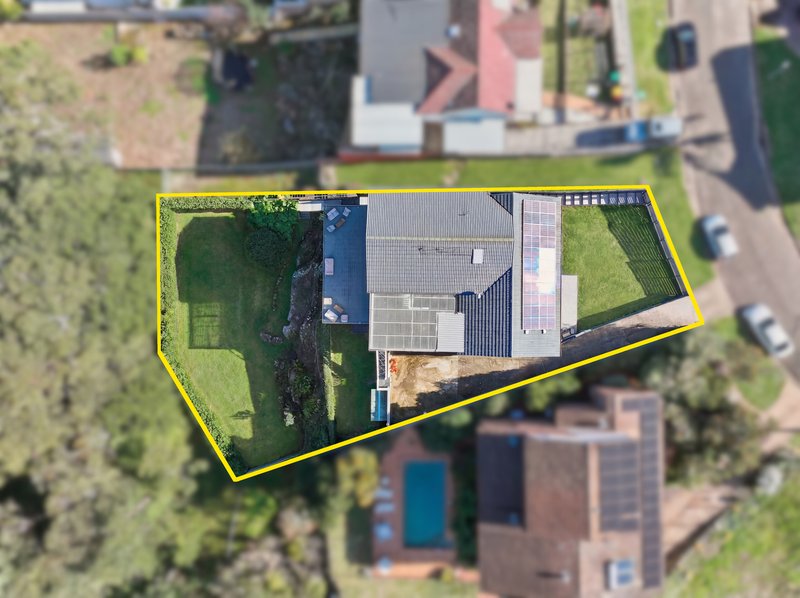 Photo - 11 Fewtrell Avenue, Revesby Heights NSW 2212 - Image 27