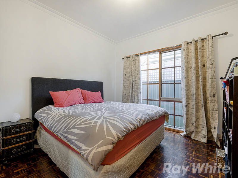 Photo - 11 Field Avenue, Edithvale VIC 3196 - Image 5