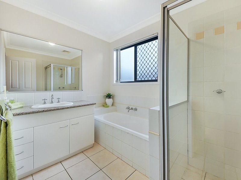 Photo - 11 Figtree Place, Bracken Ridge QLD 4017 - Image 14