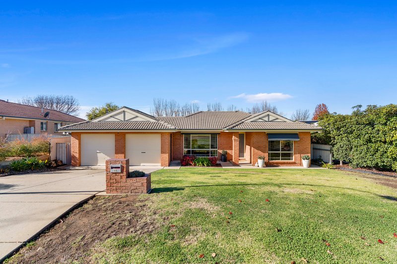 11 Fitzroy Street, Tatton NSW 2650