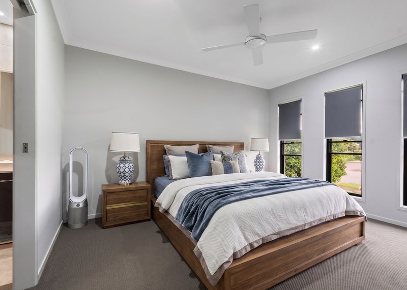 Photo - 11 Fleming Street, Logan Reserve QLD 4133 - Image 19