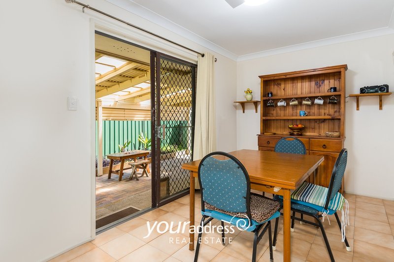 Photo - 11 Flinders Crescent, Boronia Heights QLD 4124 - Image 6