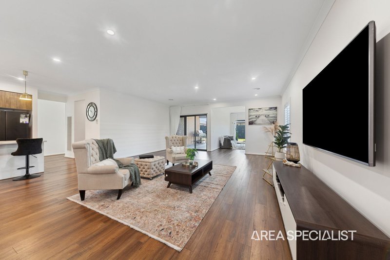 Photo - 11 Flintoff Avenue, Lang Lang VIC 3984 - Image 11