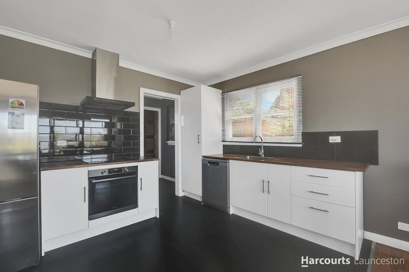 Photo - 11 Fraser Street, West Launceston TAS 7250 - Image 5