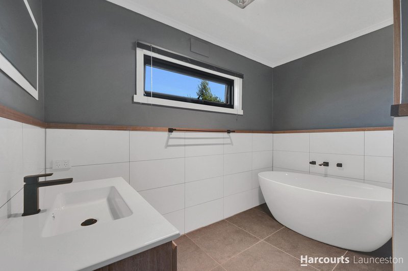 Photo - 11 Fraser Street, West Launceston TAS 7250 - Image 13