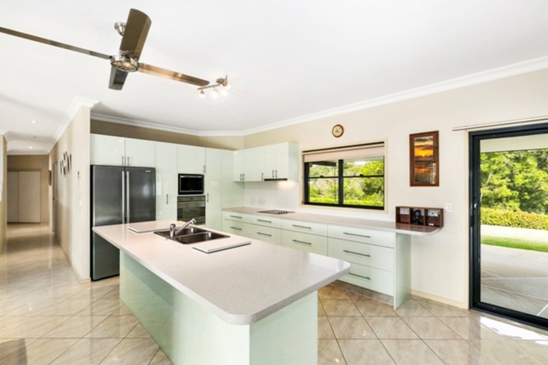 Photo - 11 Fred Astaire Avenue, Maudsland QLD 4210 - Image 3