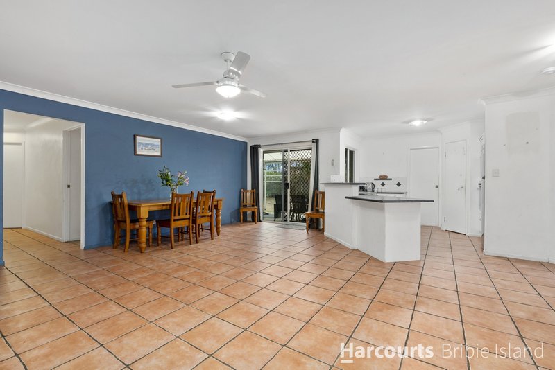 Photo - 11 Frederick Street, Banksia Beach QLD 4507 - Image 3