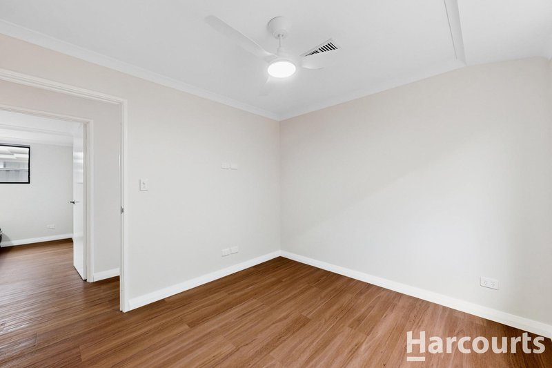 Photo - 11 Fringelily Way, Sinagra WA 6065 - Image 6