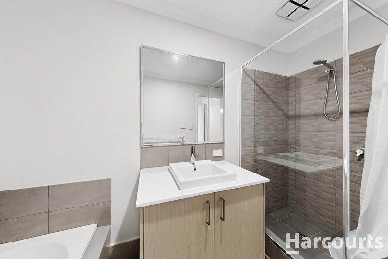 Photo - 11 Fringelily Way, Sinagra WA 6065 - Image 8