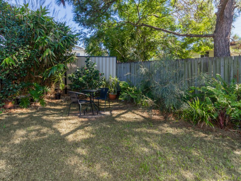 Photo - 11 Front Court, Marsden QLD 4132 - Image 13