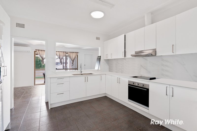 Photo - 11 Fullam Road, Blacktown NSW 2148 - Image 2