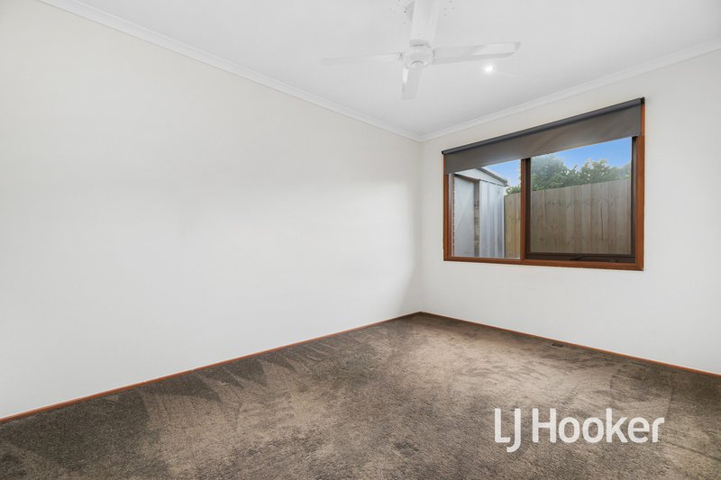 Photo - 11 Funston Court, Pakenham VIC 3810 - Image 12