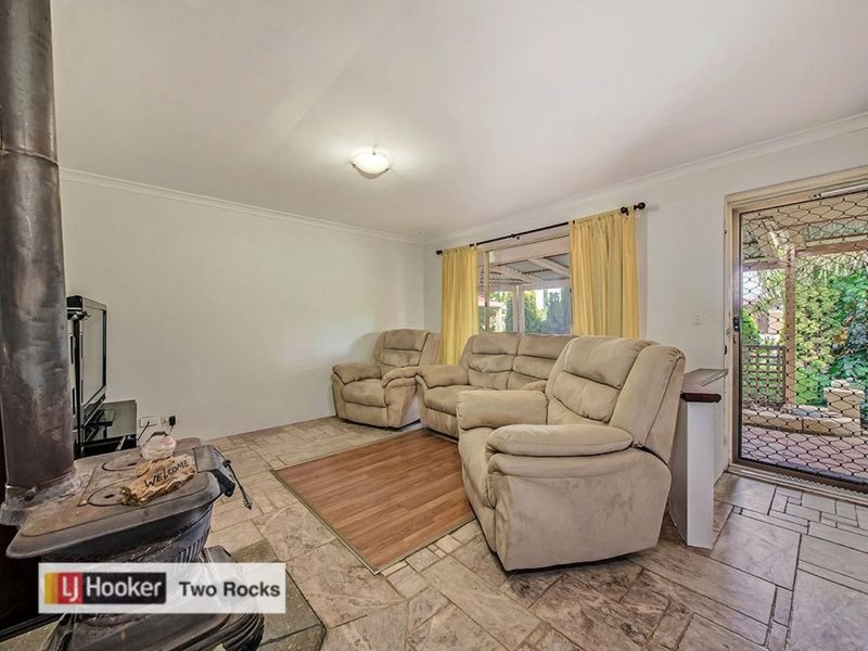 Photo - 11 Galleon Place, Yanchep WA 6035 - Image 7