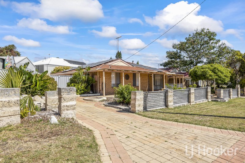 Photo - 11 Galleon Place, Yanchep WA 6035 - Image 5