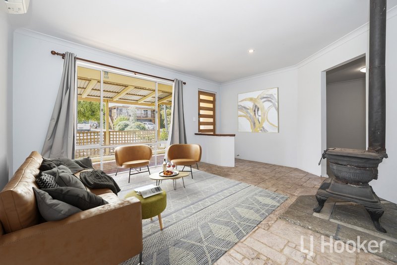 Photo - 11 Galleon Place, Yanchep WA 6035 - Image 9