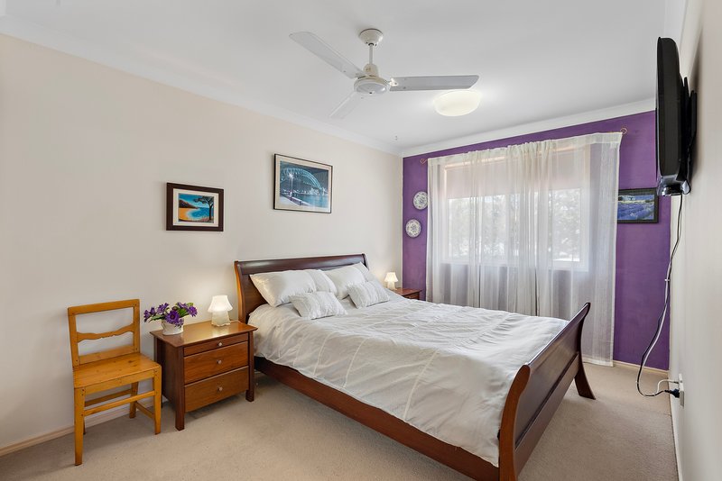 Photo - 11 Galley Way, Birkdale QLD 4159 - Image 22