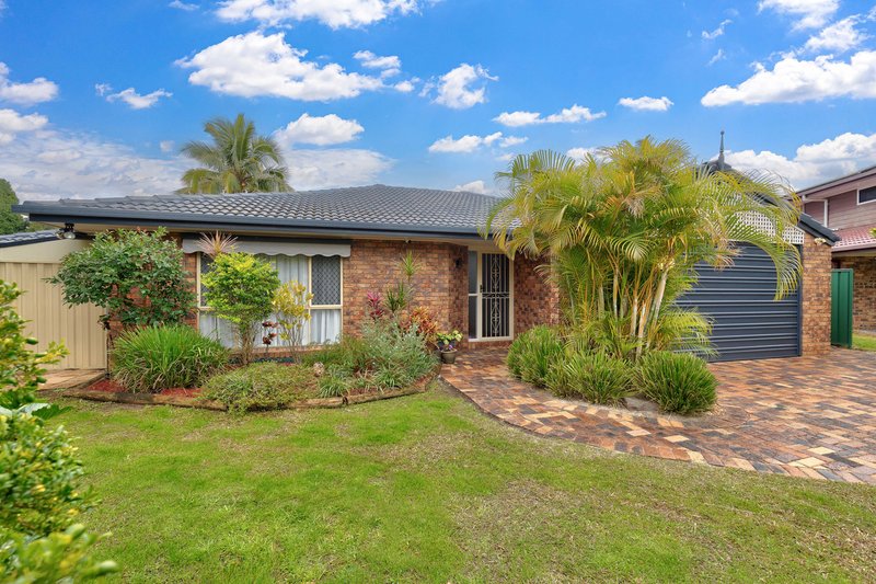 Photo - 11 Galliano Court, Calamvale QLD 4116 - Image 2