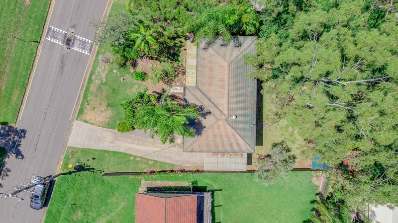 Photo - 11 Garden Street, West Gladstone QLD 4680 - Image 16