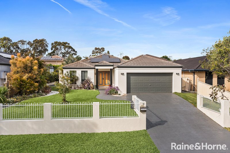 Photo - 11 Gardenia Crescent, Bomaderry NSW 2541 - Image 1
