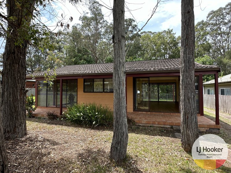 11 Gary Road, Diamond Beach NSW 2430