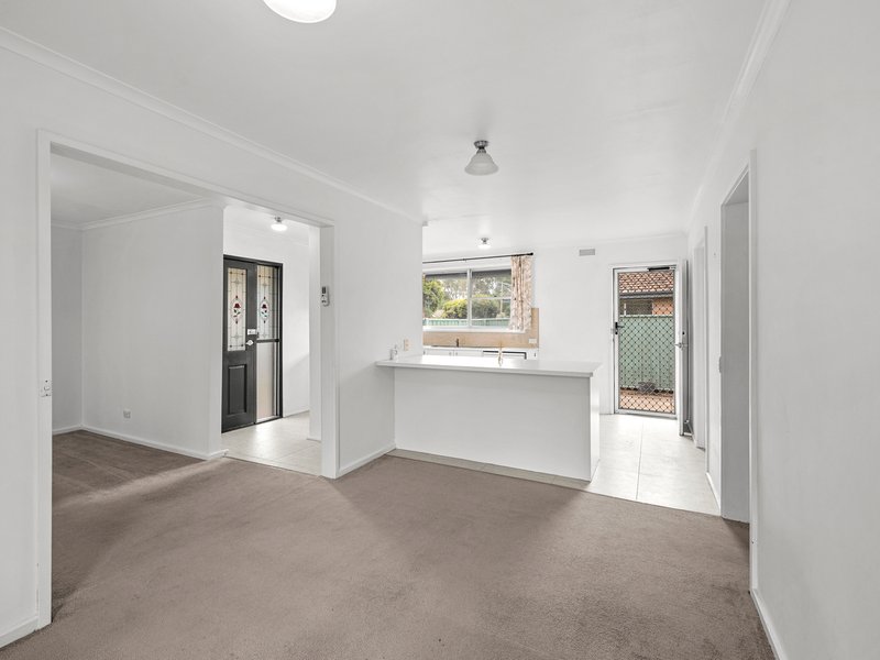 Photo - 11 Gaskin Street, Benalla VIC 3672 - Image 8