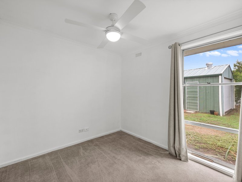 Photo - 11 Gaskin Street, Benalla VIC 3672 - Image 11