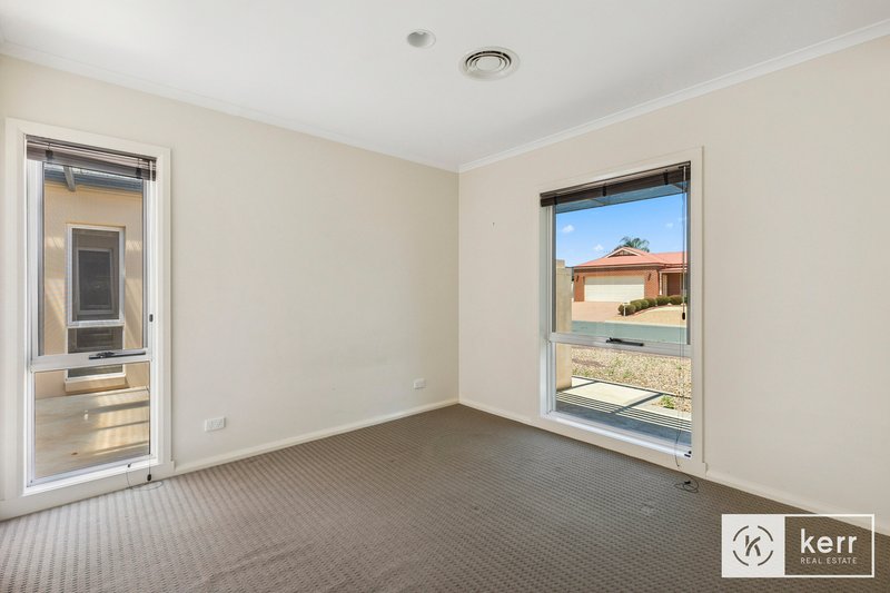 Photo - 11 Gattuso Drive, Cobram VIC 3644 - Image 5