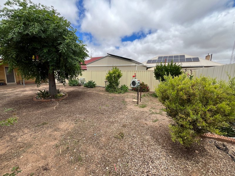 Photo - 11 Gawler Street, Kadina SA 5554 - Image 12