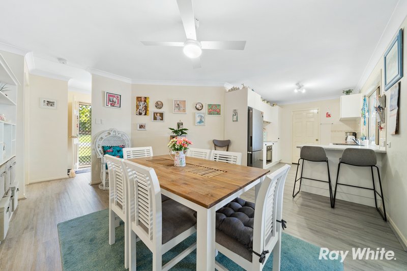 Photo - 11 Geaney Boulevard, Crestmead QLD 4132 - Image 3