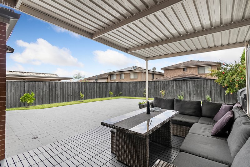 Photo - 11 Geraldton Street, Prestons NSW 2170 - Image 13